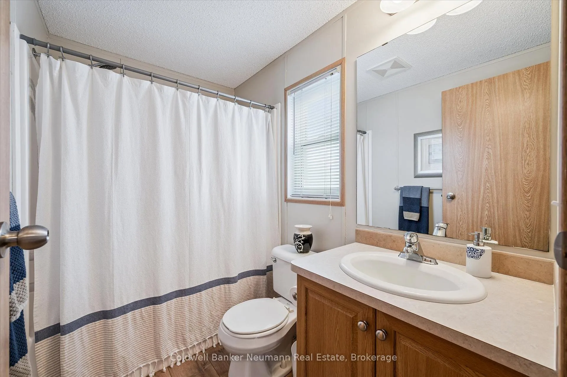 Photo 21 of 15 Elm Street, Puslinch, Rural Puslinch East — HOMEH