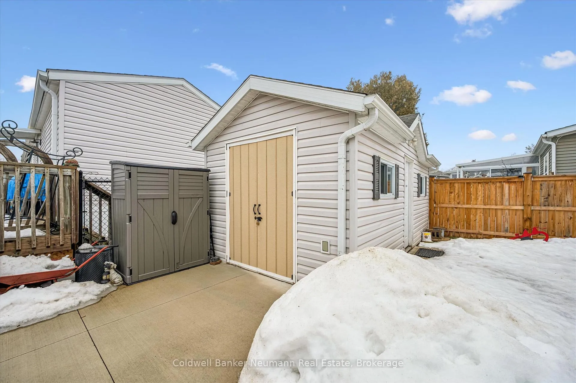 Photo 35 of 15 Elm Street, Puslinch, Rural Puslinch East — HOMEH