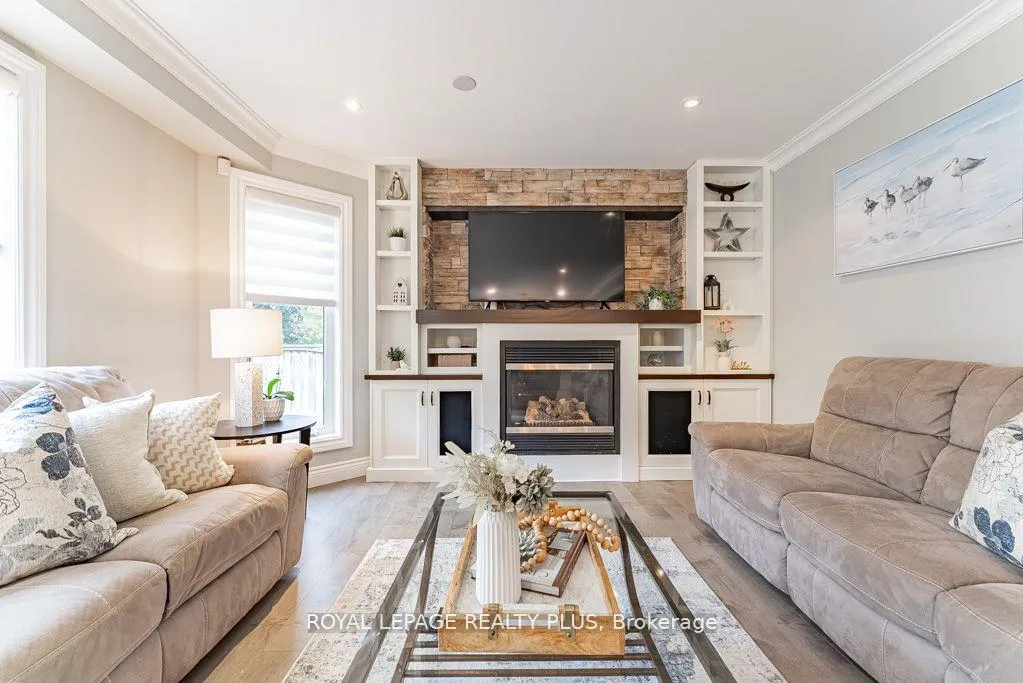 Photo 10 of 20 Navy Crescent, Brampton, Fletcher's Meadow — HOMEH