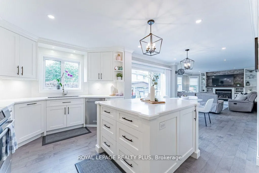 Photo 19 of 20 Navy Crescent, Brampton, Fletcher's Meadow — HOMEH
