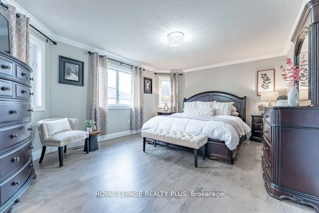 Photo 22 of 20 Navy Crescent, Brampton, Fletcher's Meadow — HOMEH