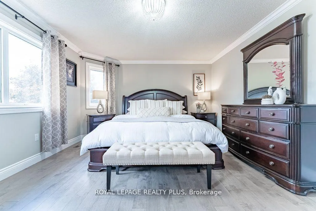 Photo 23 of 20 Navy Crescent, Brampton, Fletcher's Meadow — HOMEH