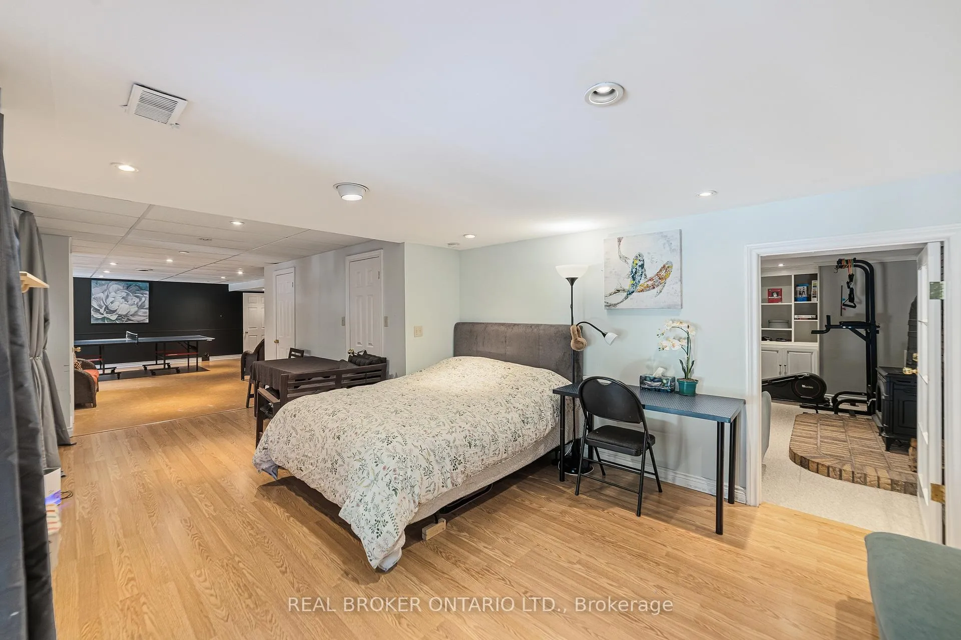 Photo 30 of 39 Templer Drive, Hamilton, Ancaster — HOMEH
