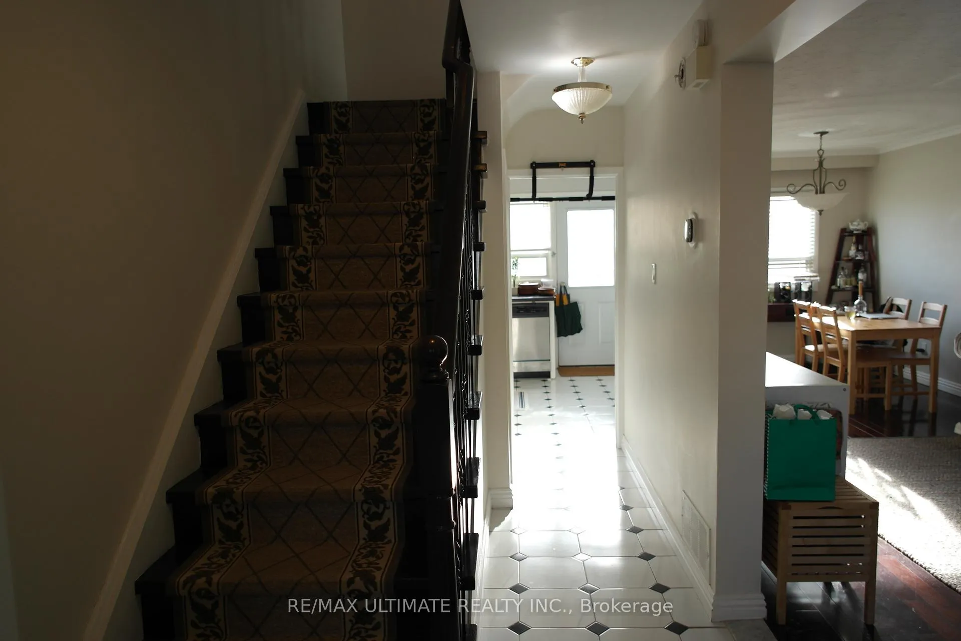 Photo 3 of 76 Palmerston Avenue, Toronto, Trinity-Bellwoods — HOMEH