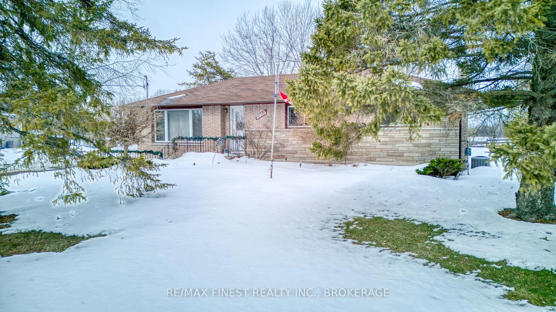 Photo 3 of 2068 Unity Road, Kingston, City North of 401 — HOMEH