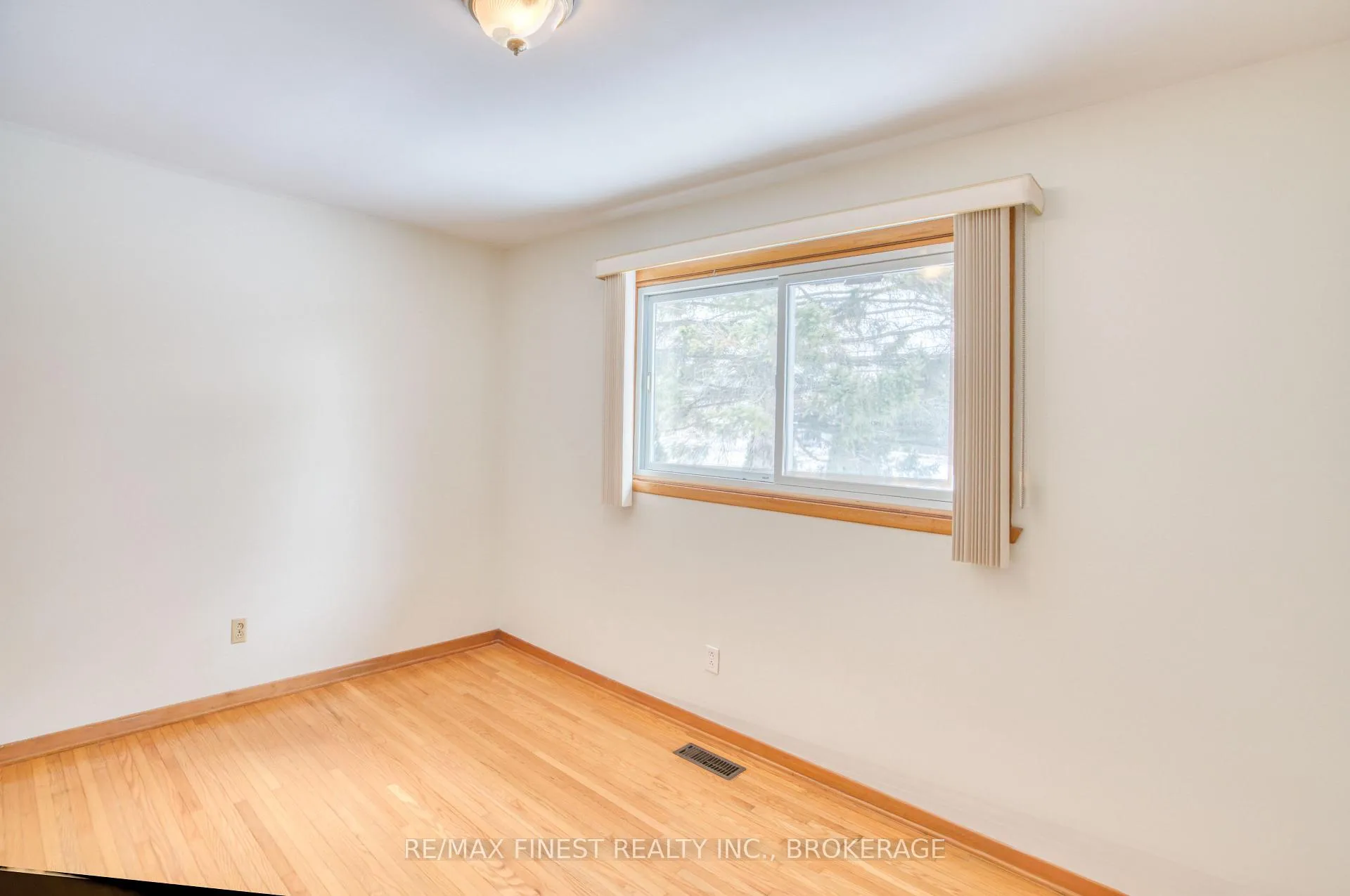 Photo 30 of 2068 Unity Road, Kingston, City North of 401 — HOMEH