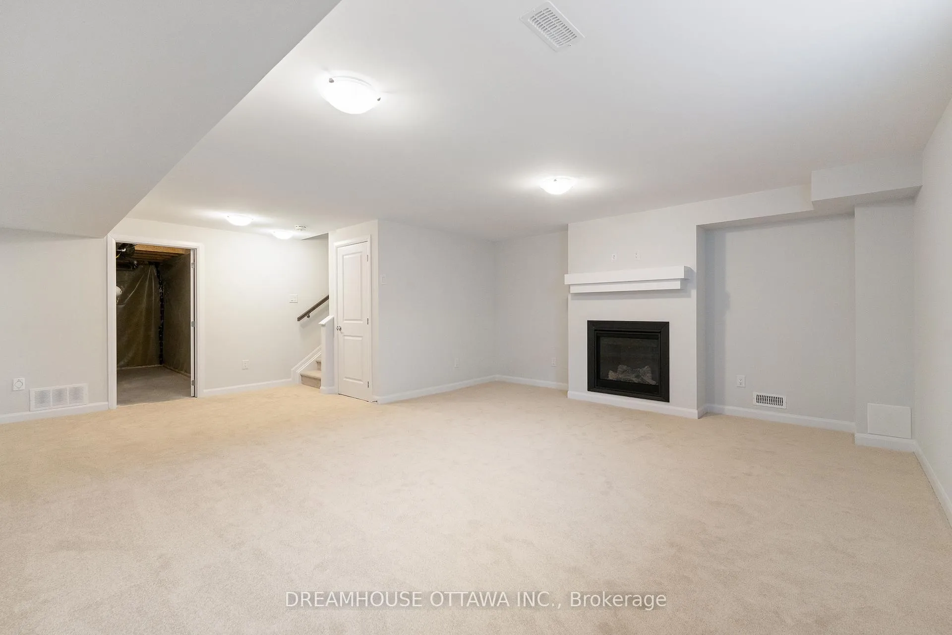Photo 28 of 563 Aglish Mews, Ottawa, Barrhaven - Half Moon Bay — HOMEH