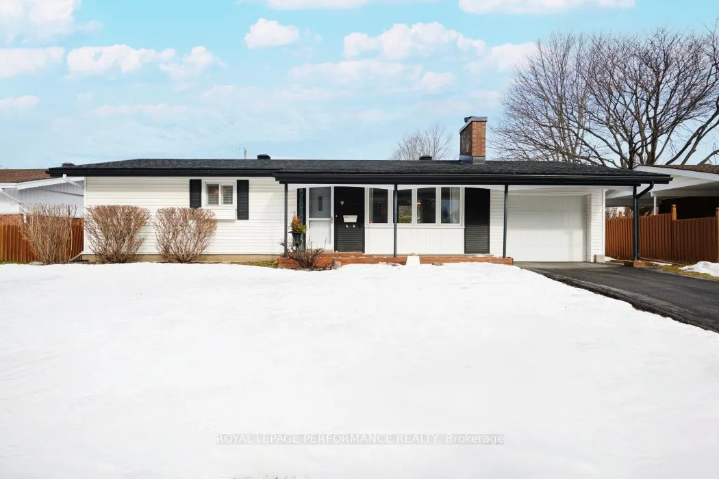 Photo 1 of 9 Kilmory Crescent, Ottawa, Borden Farm/Stewart Farm/Carleton Heights/Parkwood Hills — HOMEH
