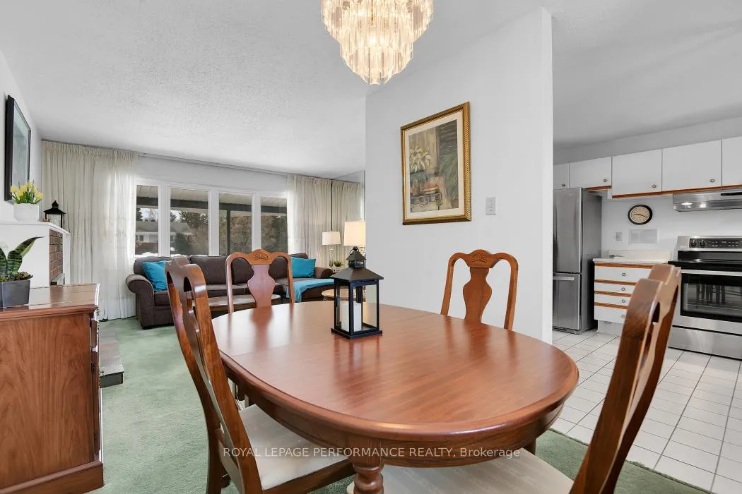 Photo 13 of 9 Kilmory Crescent, Ottawa, Borden Farm/Stewart Farm/Carleton Heights/Parkwood Hills — HOMEH