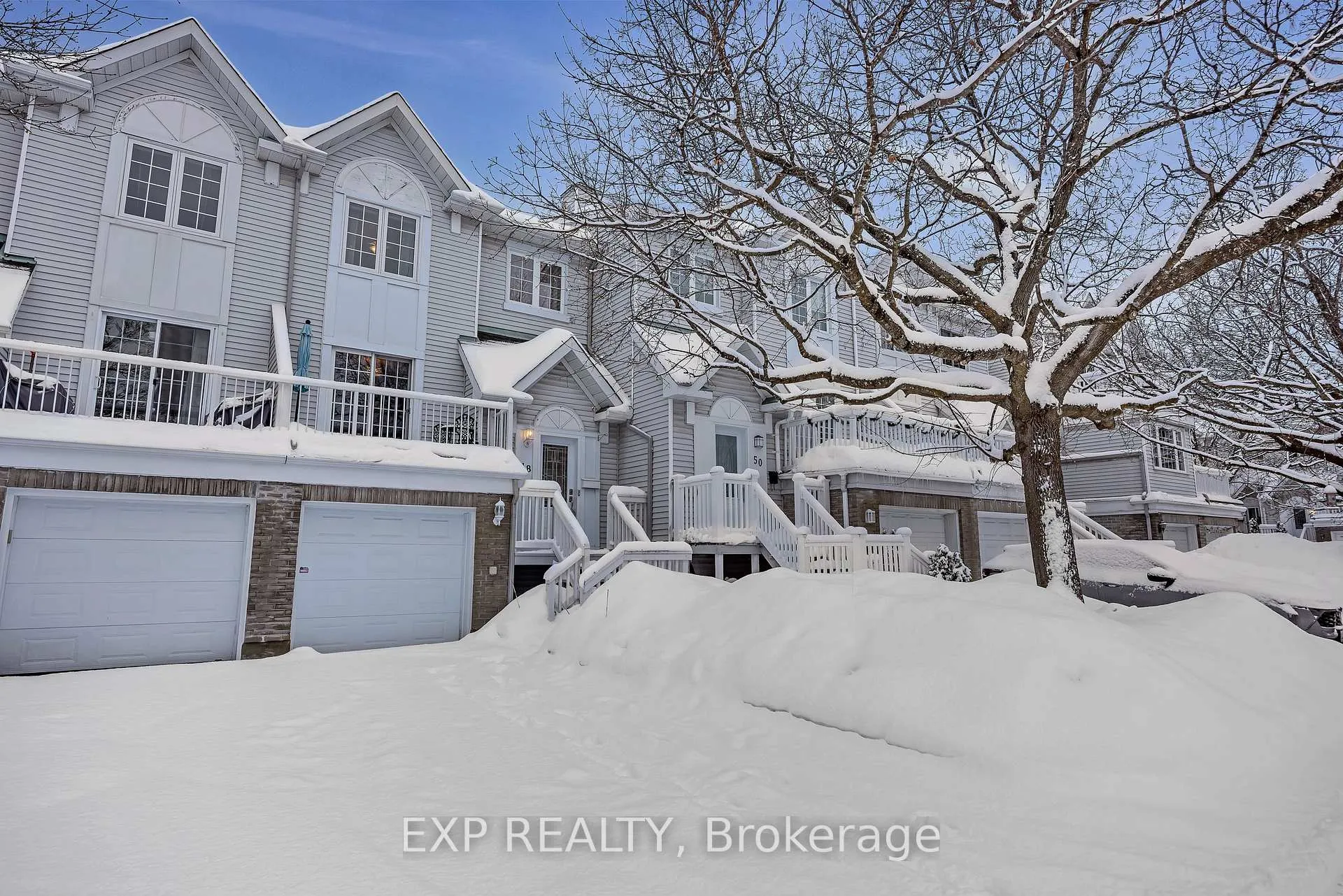Photo 1 of 48 Castlegreen Private, Ottawa, Hunt Club Park/Greenboro — HOMEH