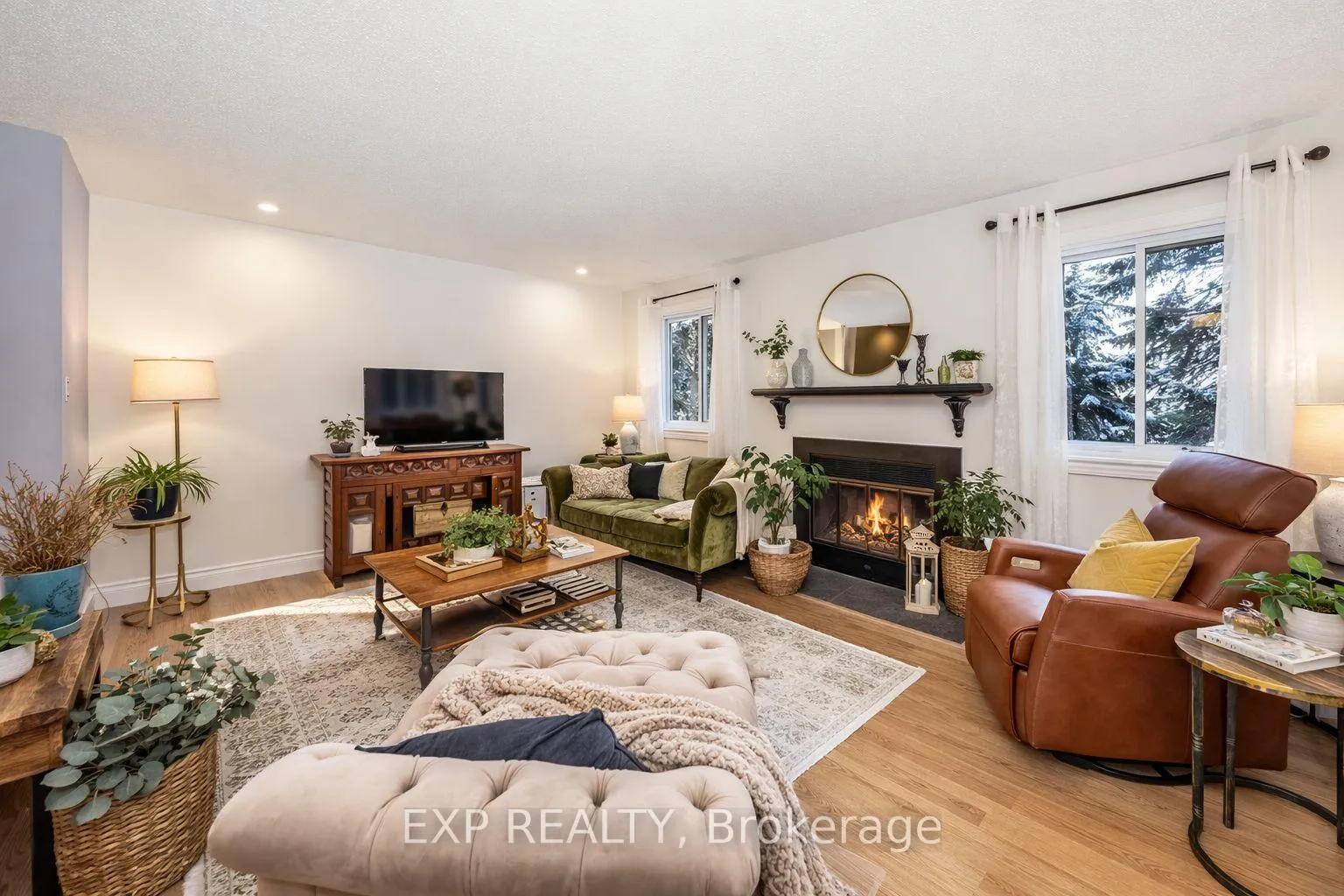 Photo 13 of 48 Castlegreen Private, Ottawa, Hunt Club Park/Greenboro — HOMEH