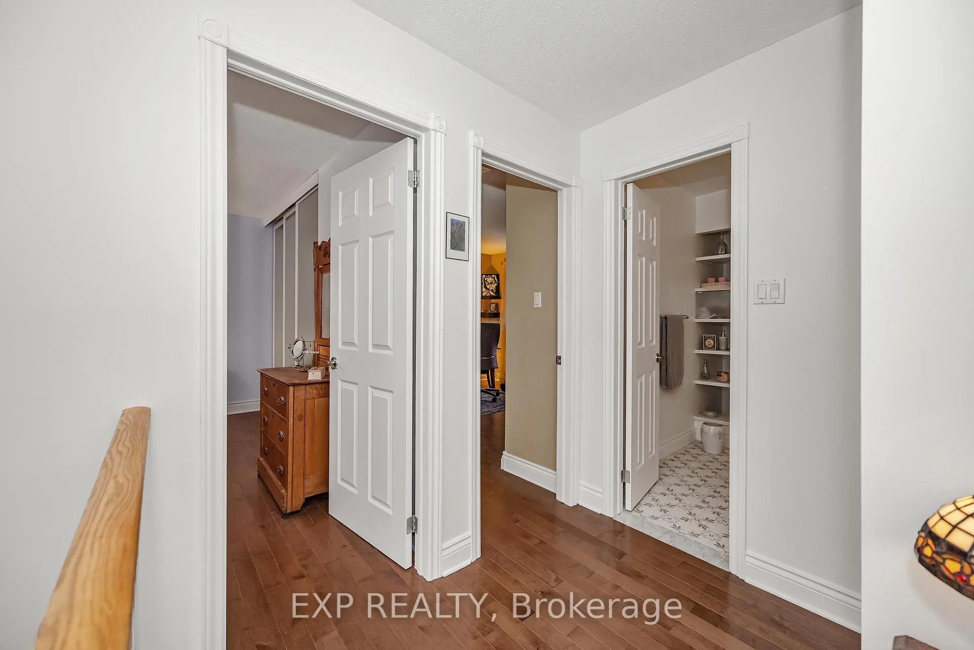 Photo 17 of 48 Castlegreen Private, Ottawa, Hunt Club Park/Greenboro — HOMEH