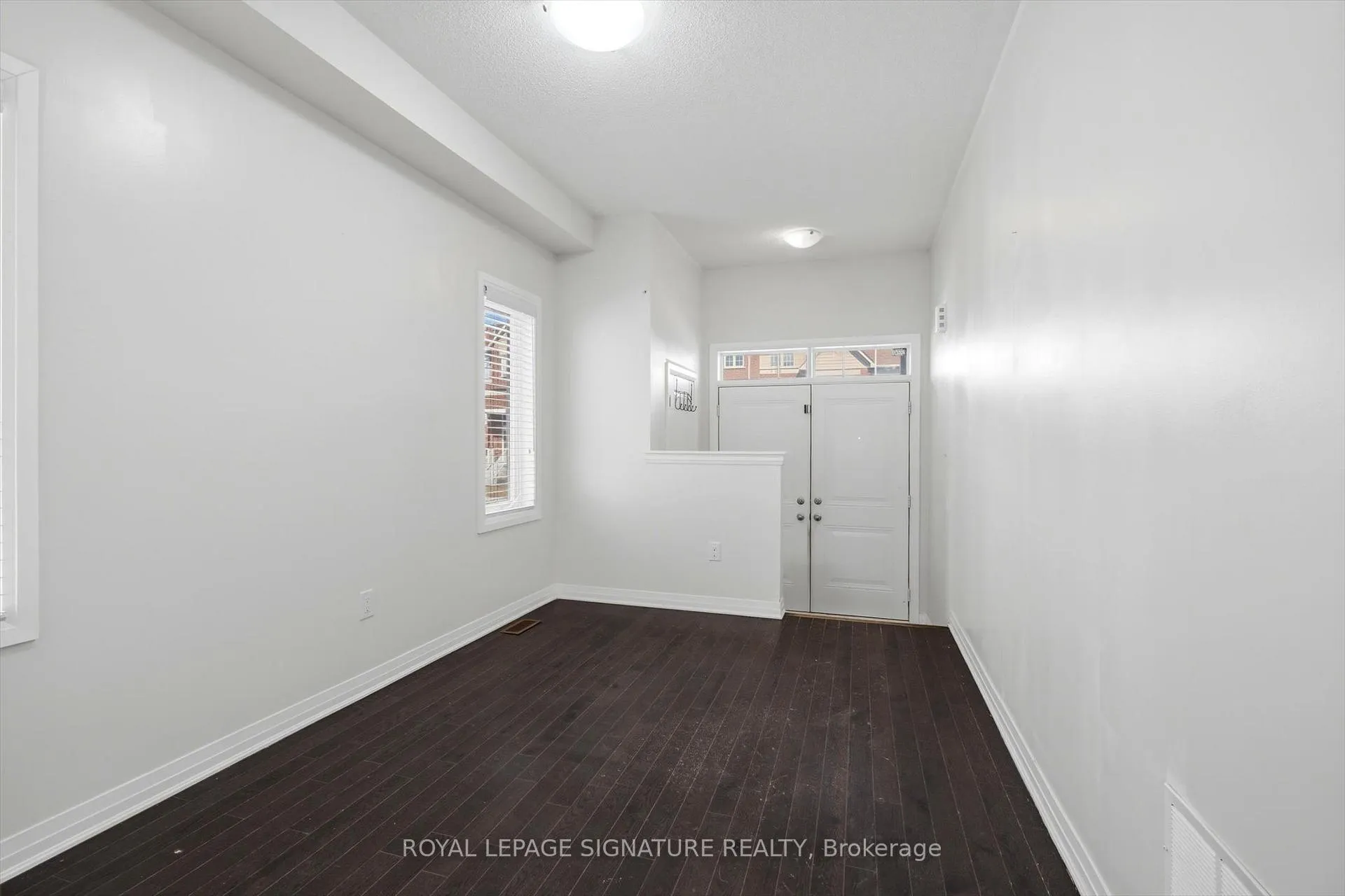 Photo 2 of 4094 Canby Street, Lincoln, Beamsville — HOMEH