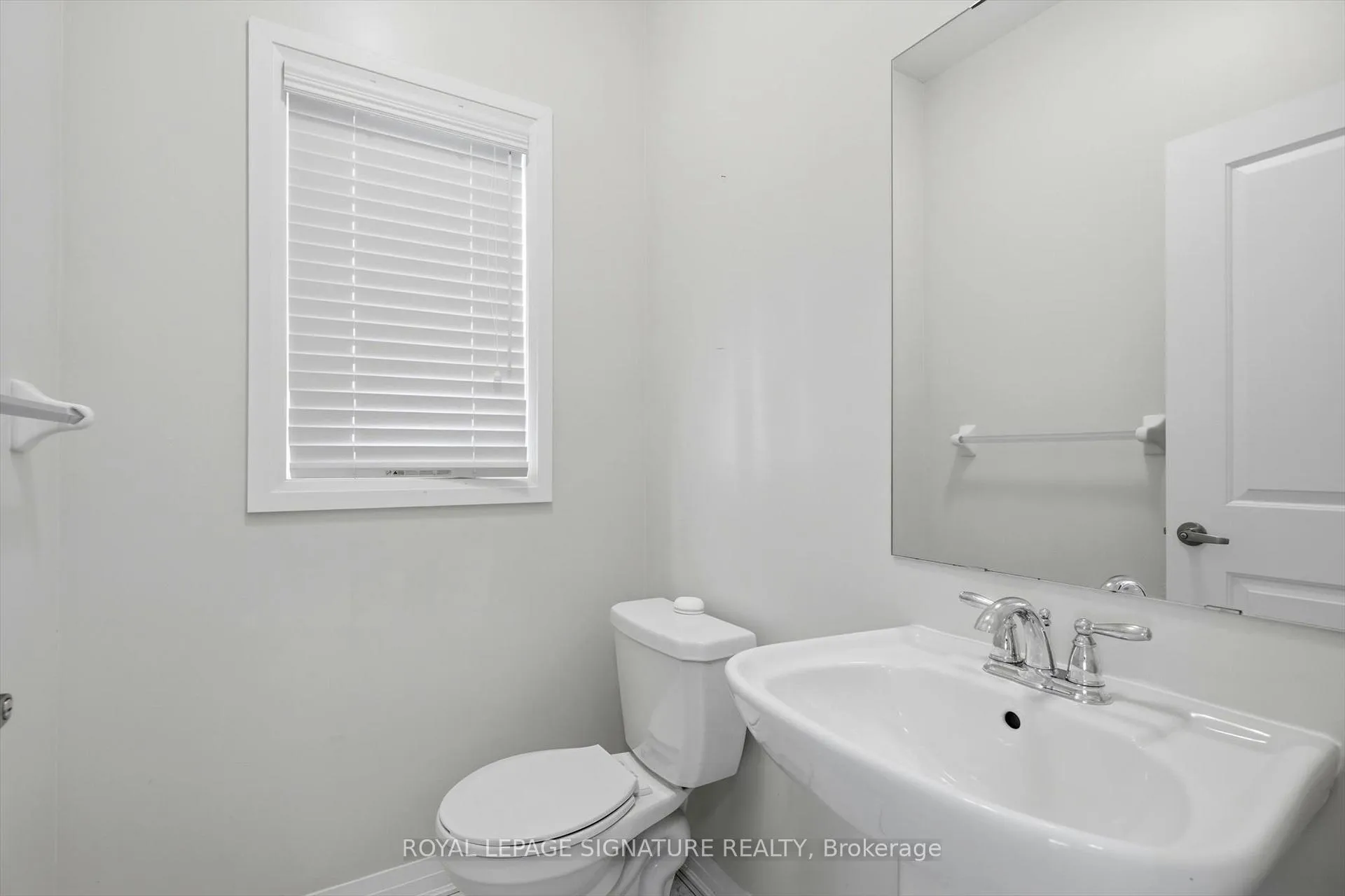 Photo 4 of 4094 Canby Street, Lincoln, Beamsville — HOMEH
