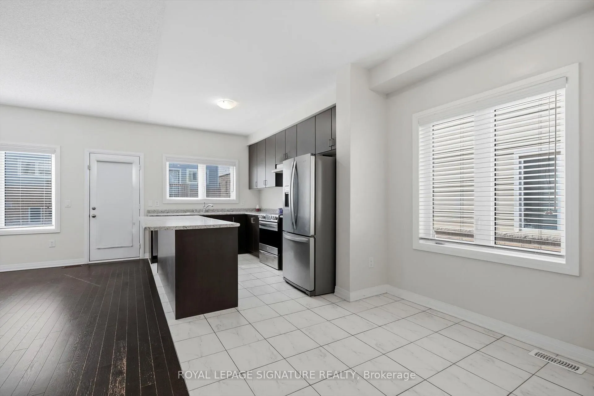 Photo 5 of 4094 Canby Street, Lincoln, Beamsville — HOMEH