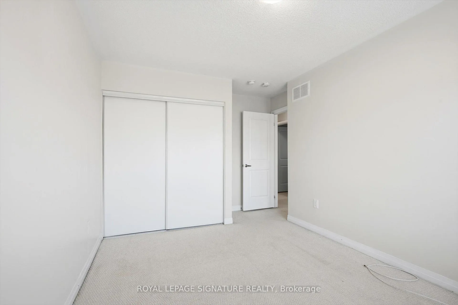 Photo 25 of 4094 Canby Street, Lincoln, Beamsville — HOMEH