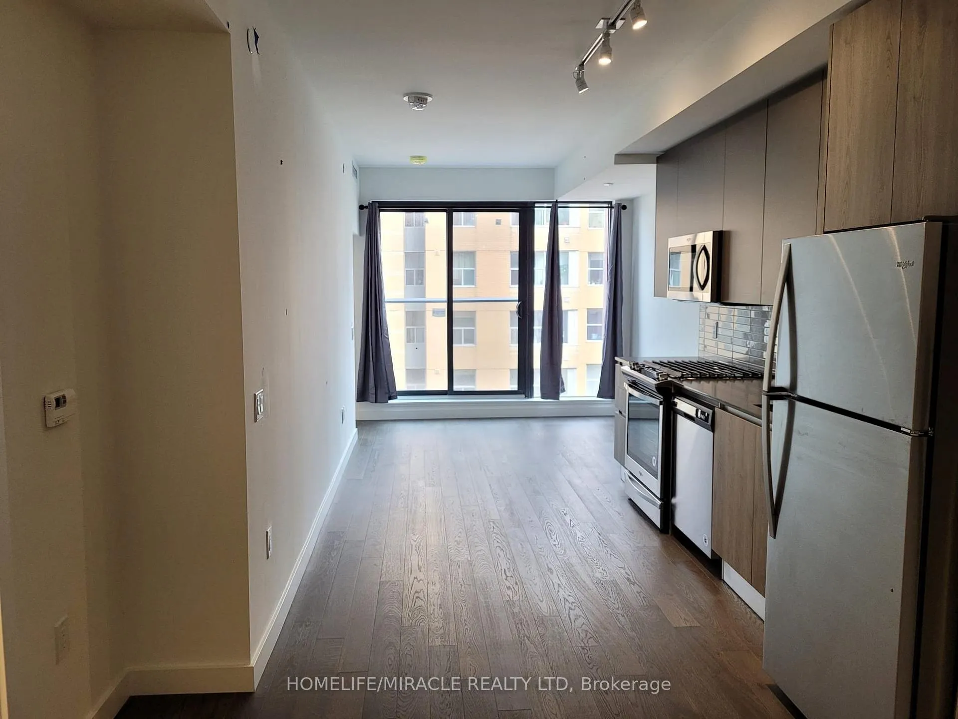 Photo 4 of Unit 801, 2A Church Street, Toronto, Waterfront Communities — HOMEH