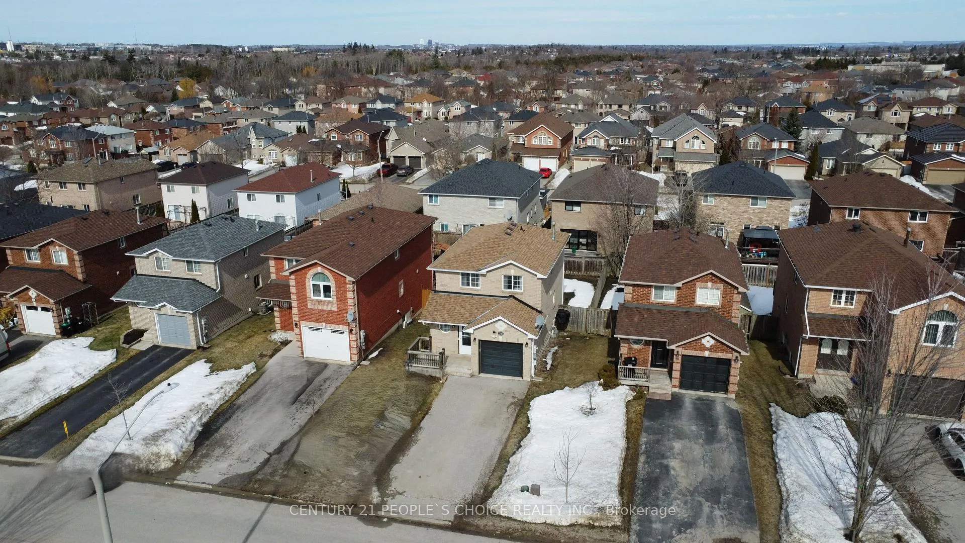 Photo 5 of 26 Booth Lane, Barrie, Painswick South — HOMEH