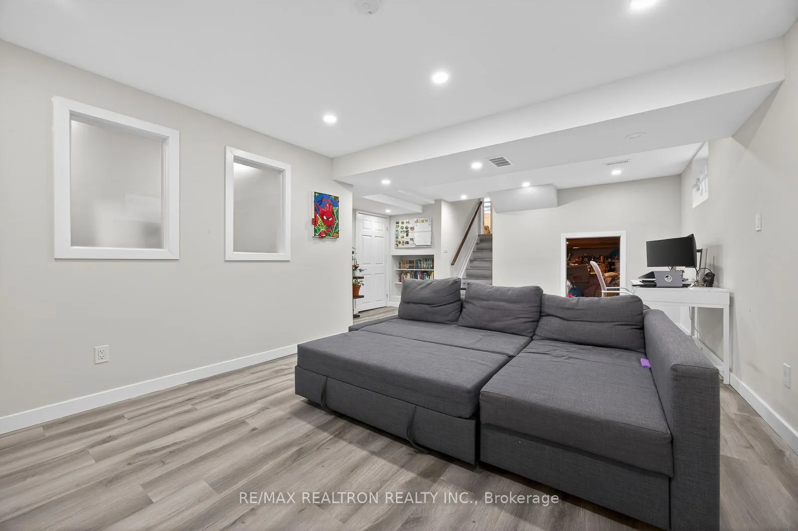 Photo 24 of 19 Shoreview Drive, Scarborough, West Hill — HOMEH