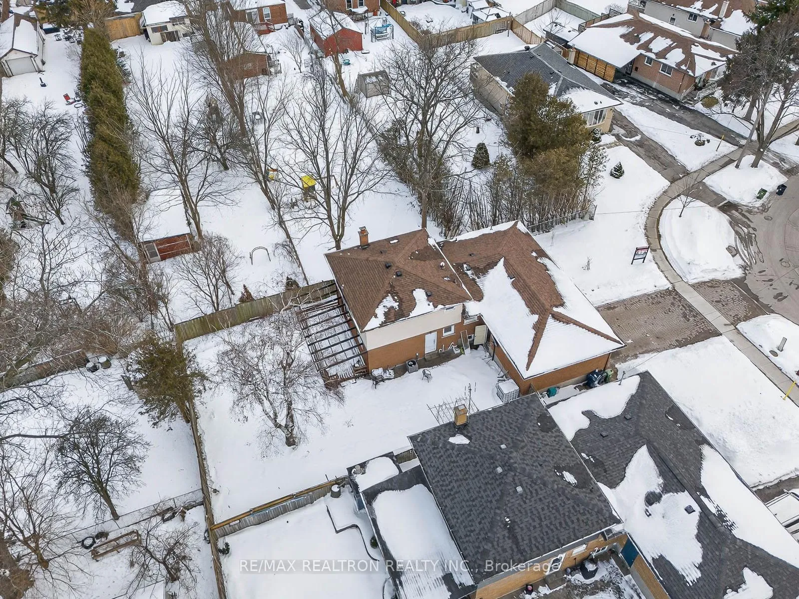 Photo 31 of 19 Shoreview Drive, Scarborough, West Hill — HOMEH