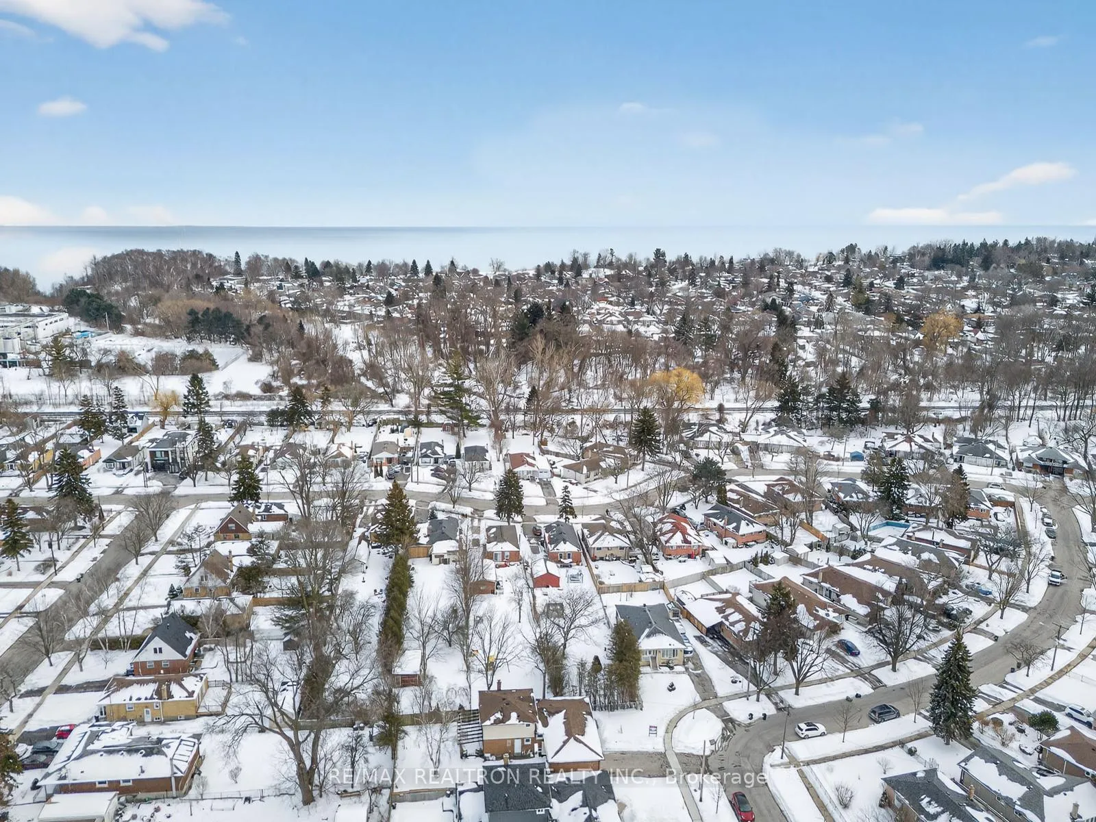 Photo 32 of 19 Shoreview Drive, Scarborough, West Hill — HOMEH