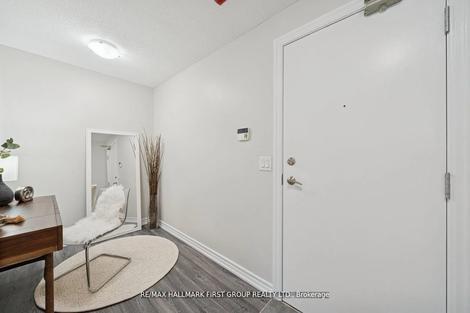 Photo 5 of Unit 406, 1600 Charles Street, Whitby, Port Whitby — HOMEH