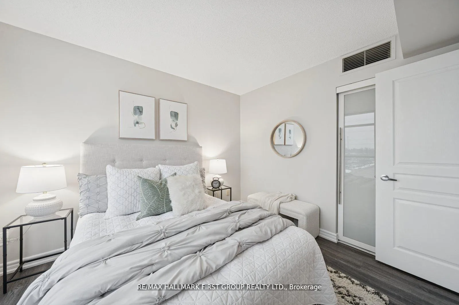 Photo 17 of Unit 406, 1600 Charles Street, Whitby, Port Whitby — HOMEH