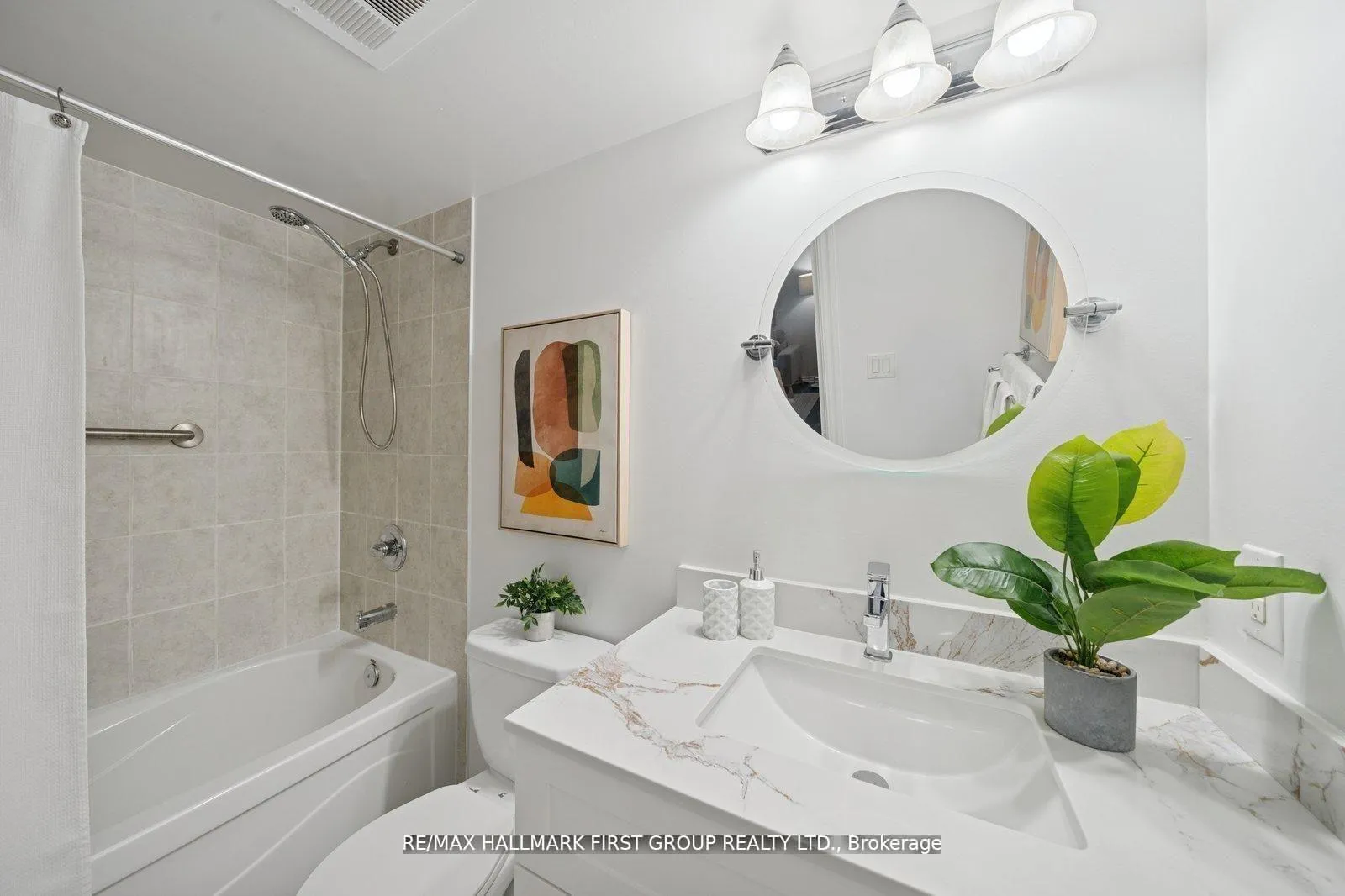 Photo 18 of Unit 406, 1600 Charles Street, Whitby, Port Whitby — HOMEH