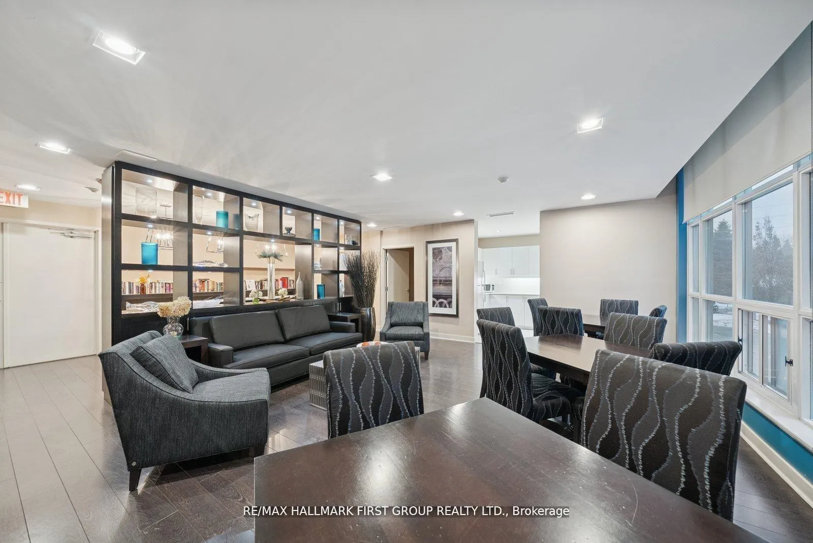 Photo 25 of Unit 406, 1600 Charles Street, Whitby, Port Whitby — HOMEH