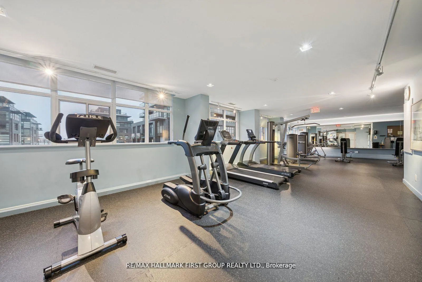 Photo 26 of Unit 406, 1600 Charles Street, Whitby, Port Whitby — HOMEH