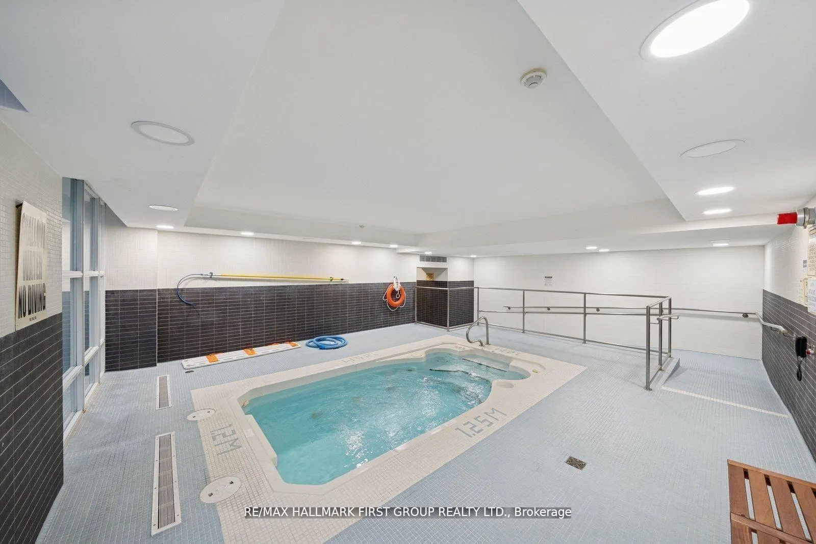 Photo 29 of Unit 406, 1600 Charles Street, Whitby, Port Whitby — HOMEH