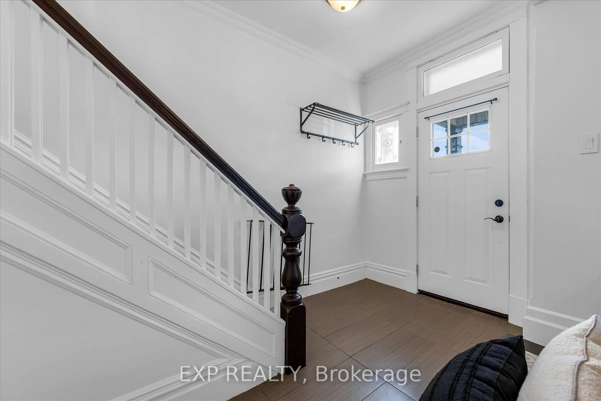 Photo 17 of 21 East 21st Street, Hamilton, Eastmount — HOMEH