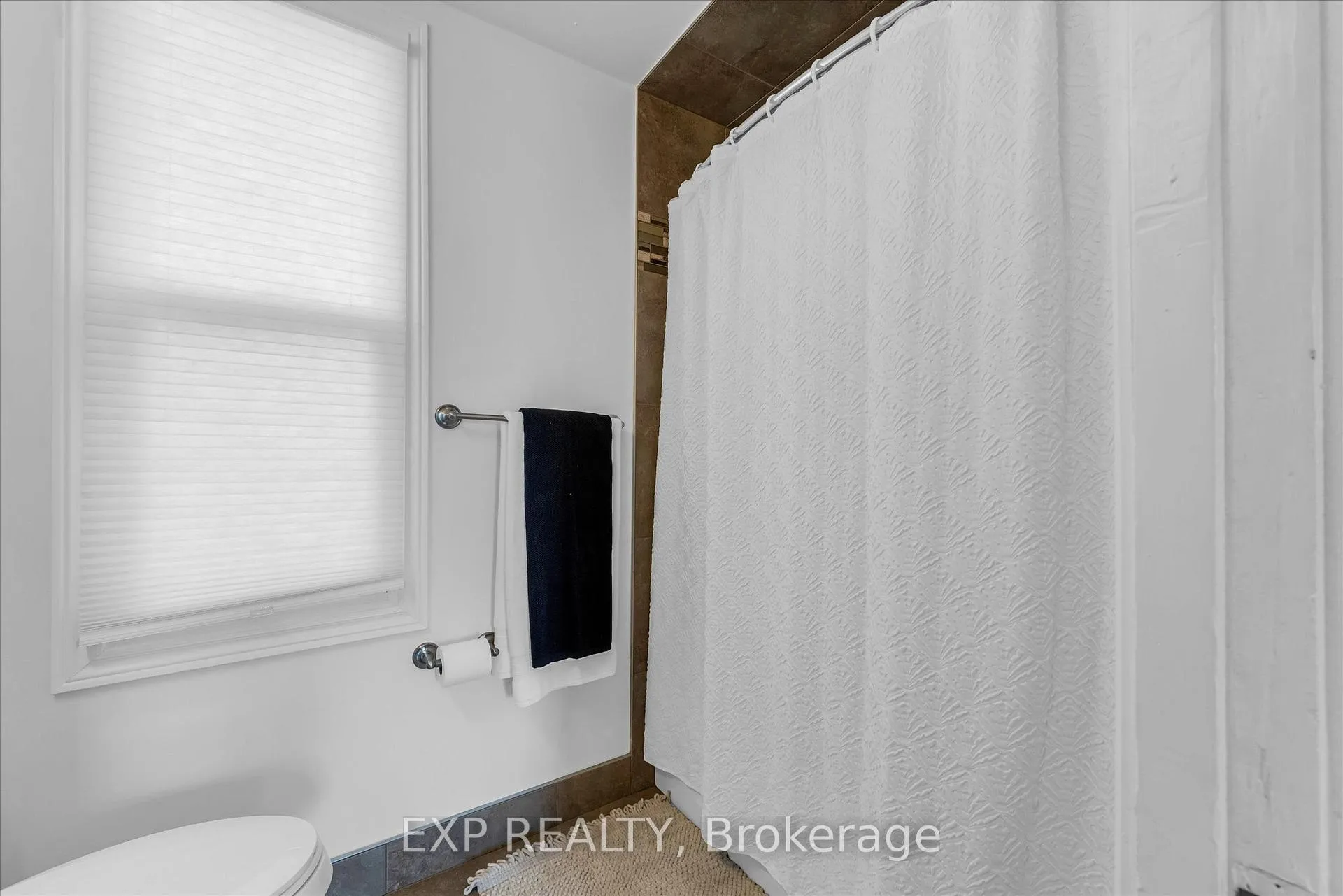 Photo 26 of 21 East 21st Street, Hamilton, Eastmount — HOMEH