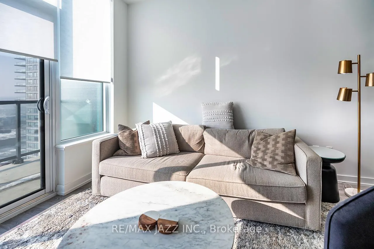 Photo 11 of Unit 1703, 1480 Bayly Street, Pickering, Bay Ridges — HOMEH
