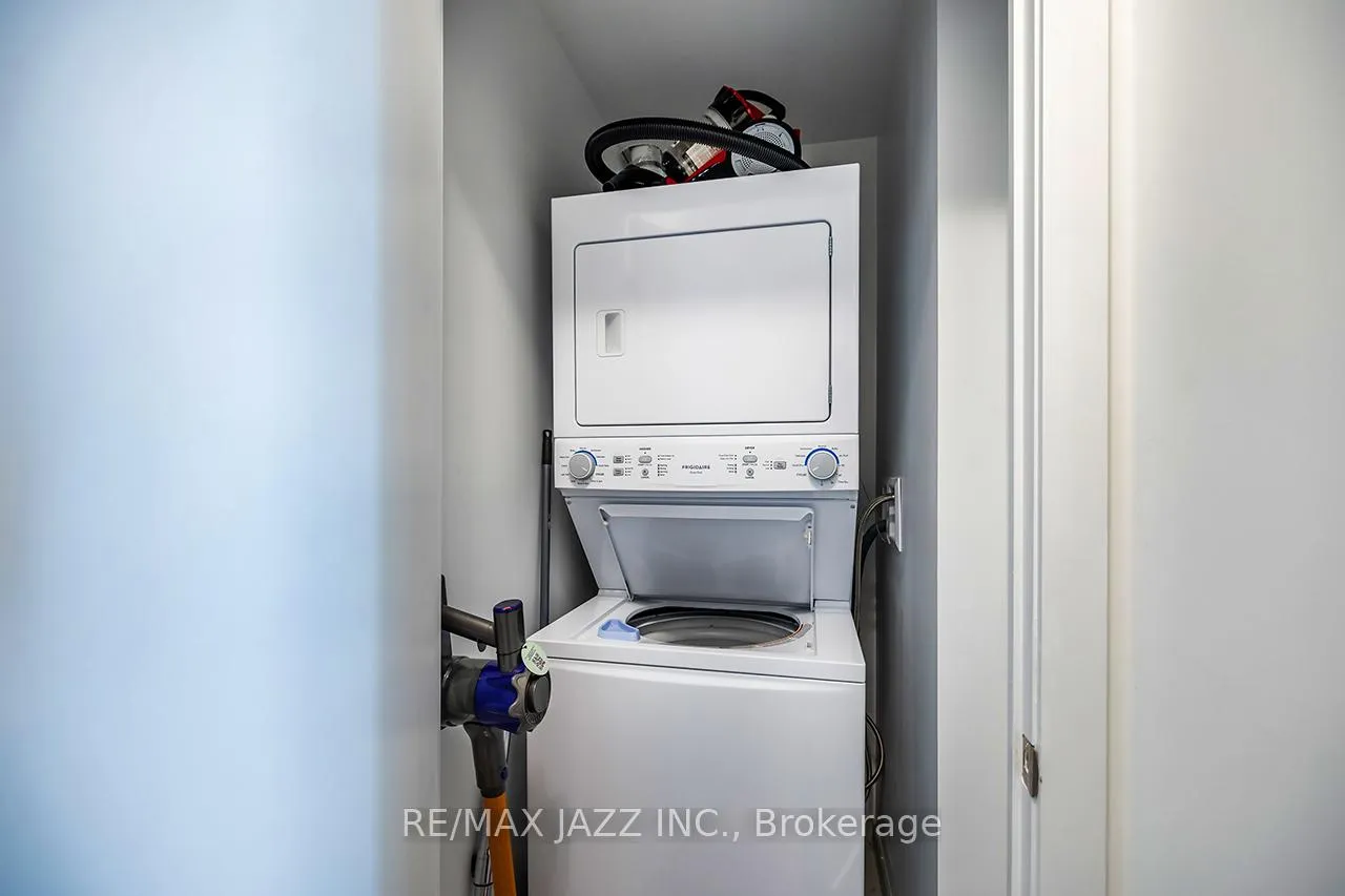 Photo 22 of Unit 1703, 1480 Bayly Street, Pickering, Bay Ridges — HOMEH