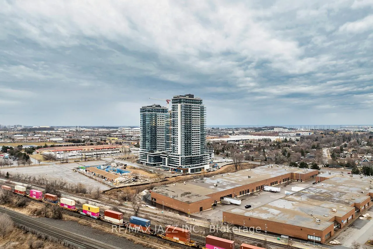 Photo 36 of Unit 1703, 1480 Bayly Street, Pickering, Bay Ridges — HOMEH