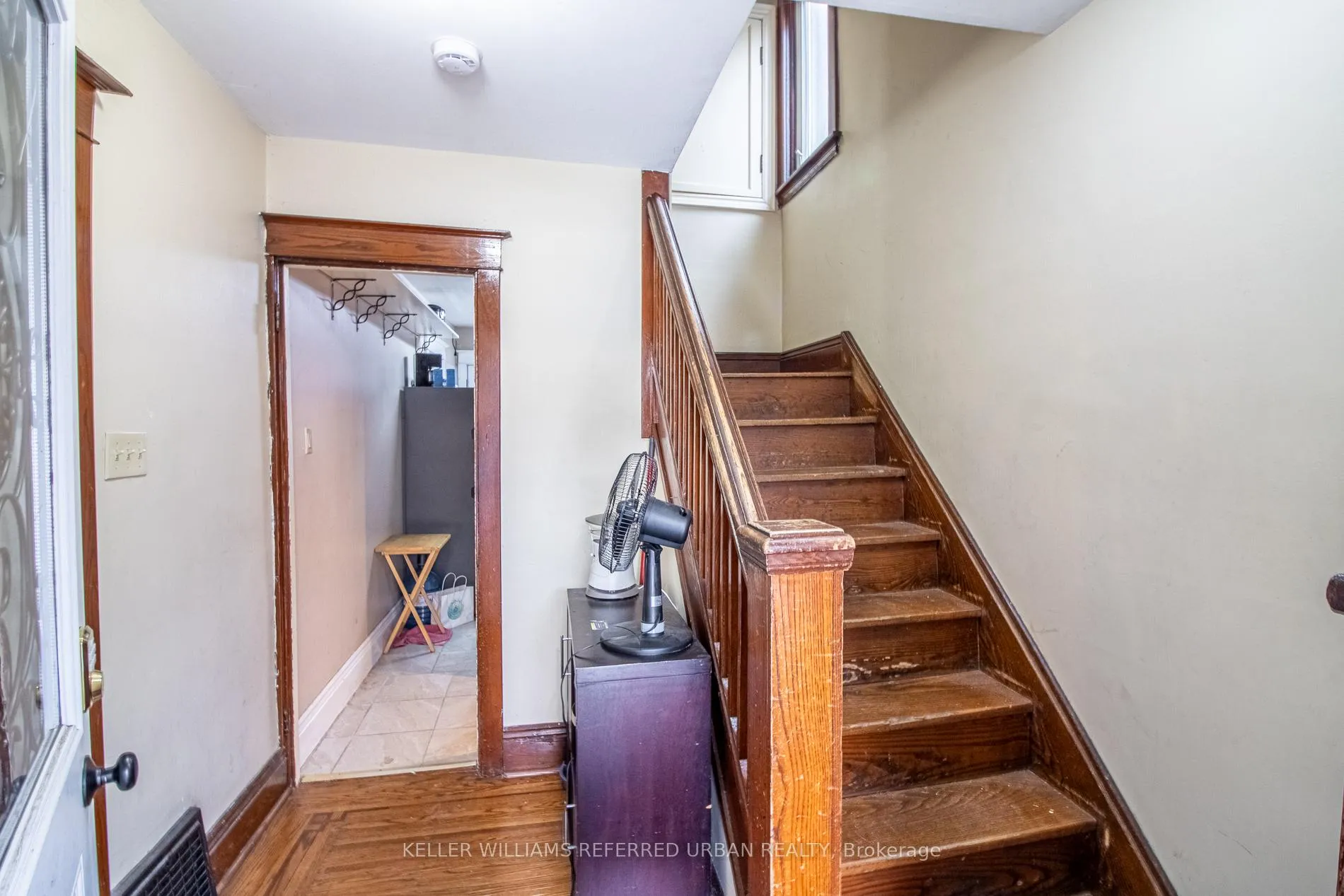 Photo 5 of 36 Haddon Avenue N, Hamilton, Westdale — HOMEH