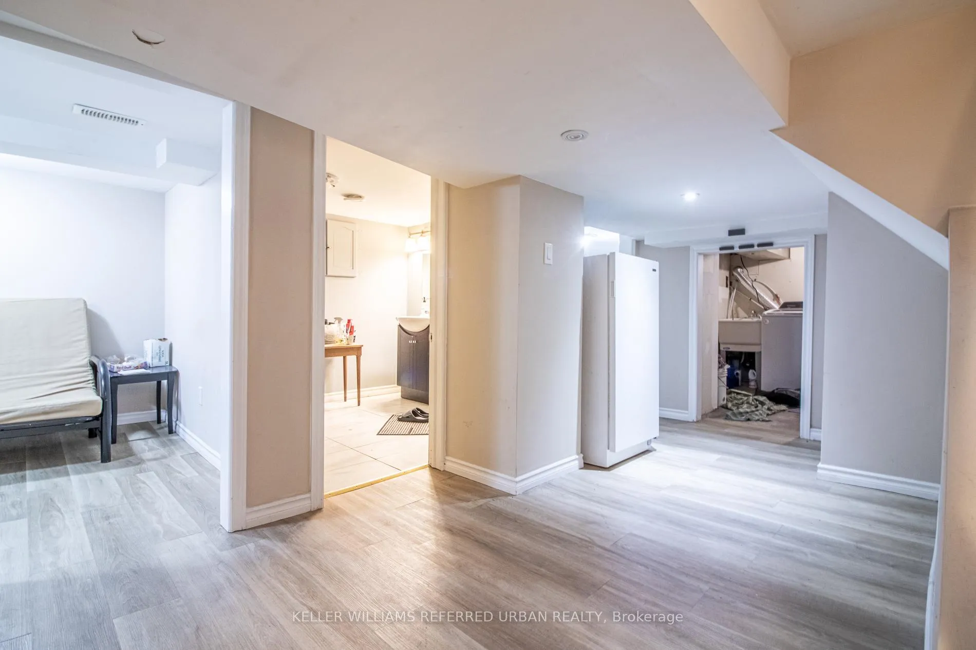 Photo 22 of 36 Haddon Avenue N, Hamilton, Westdale — HOMEH