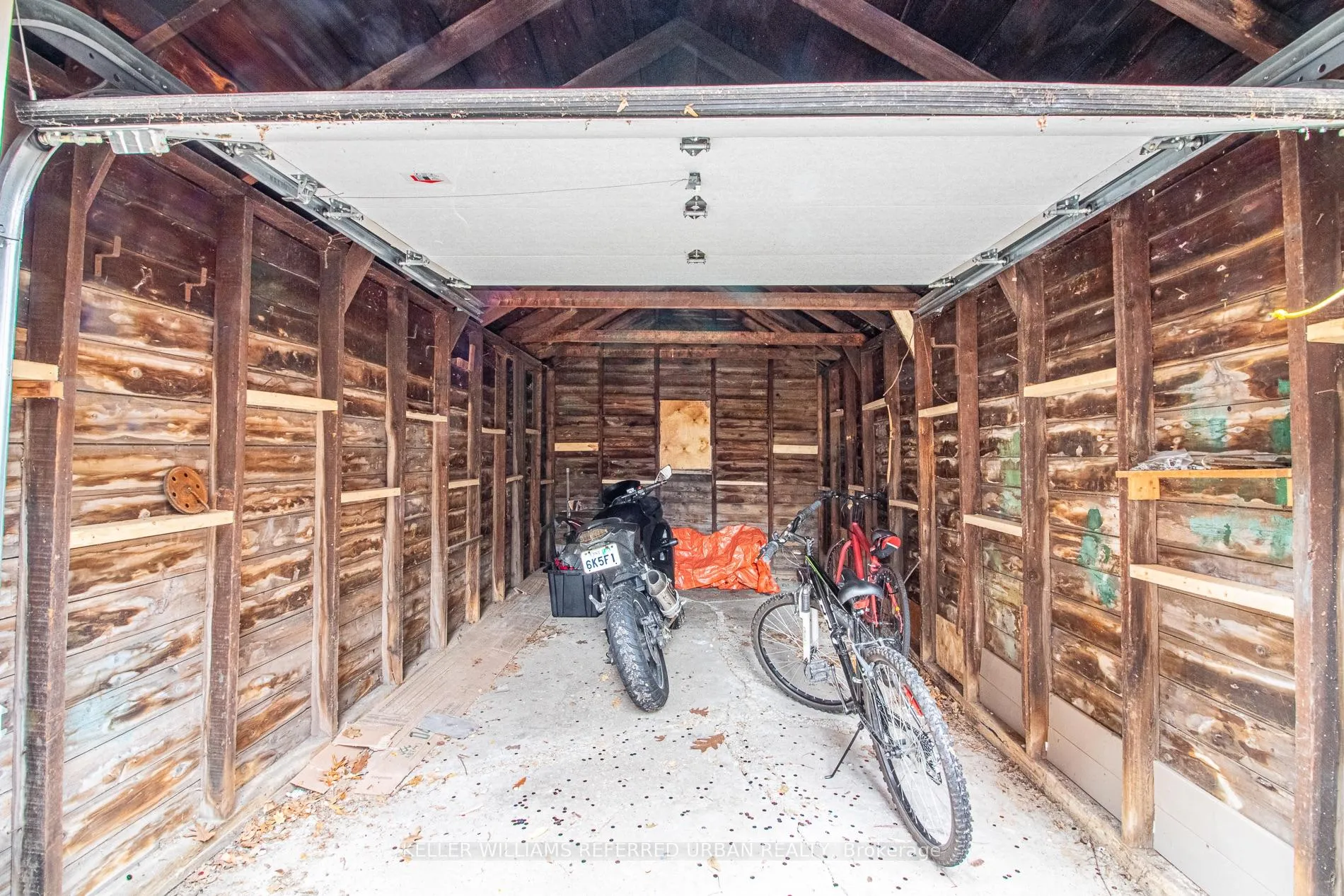 Photo 33 of 36 Haddon Avenue N, Hamilton, Westdale — HOMEH