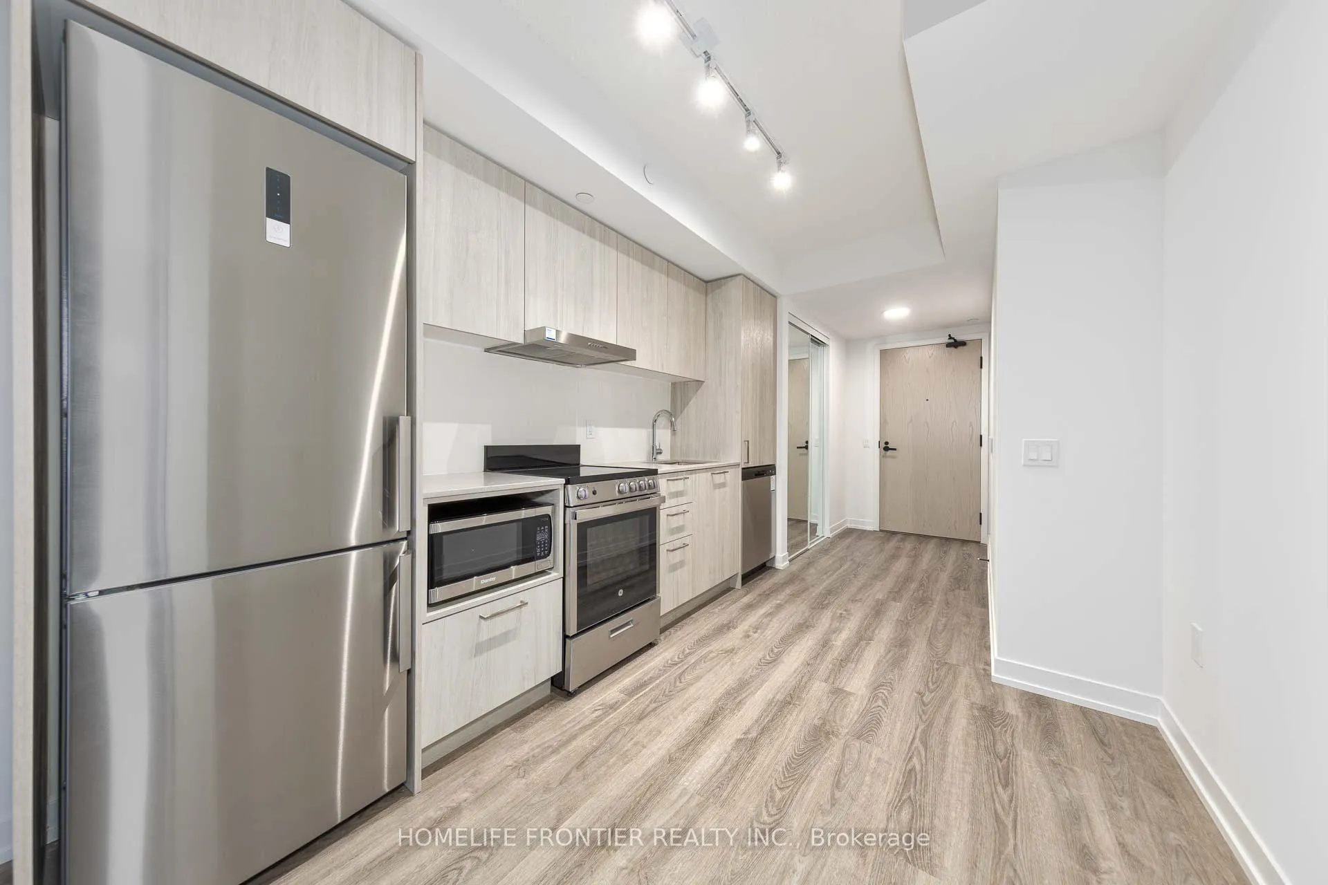 Photo 1 of Unit 3309, 195 Commerce Street, Vaughan, Vaughan Corporate Centre — HOMEH