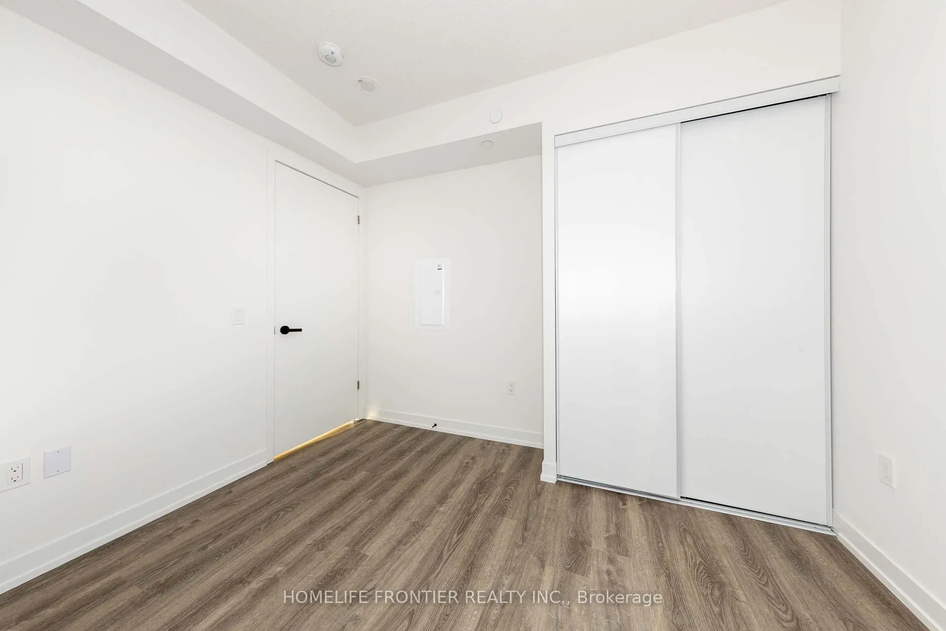 Photo 10 of Unit 3309, 195 Commerce Street, Vaughan, Vaughan Corporate Centre — HOMEH