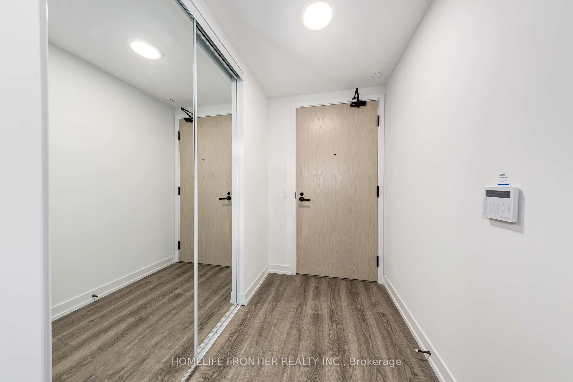 Photo 12 of Unit 3309, 195 Commerce Street, Vaughan, Vaughan Corporate Centre — HOMEH