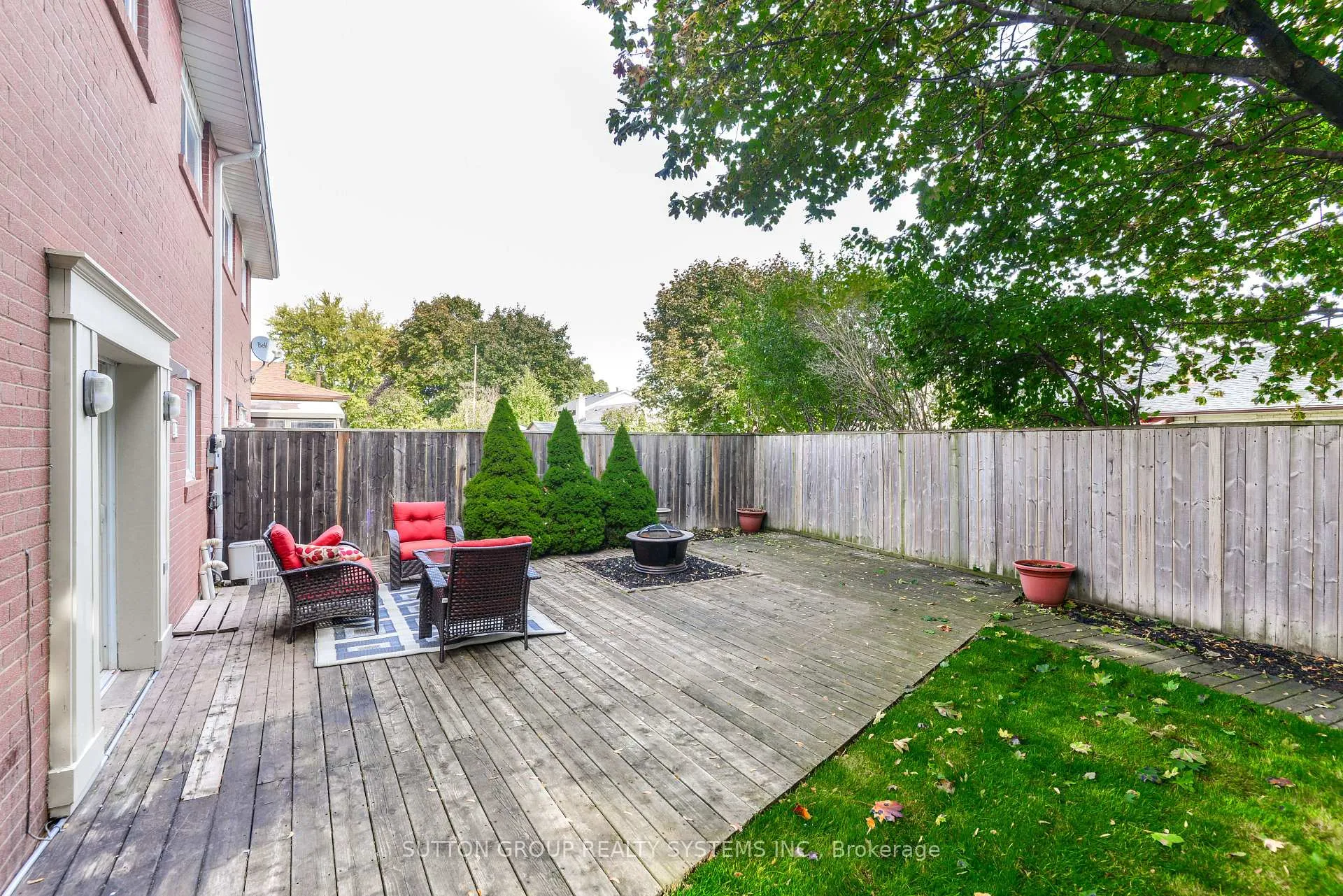 Photo 16 of Unit Upper, 19 Welbeck Drive, Brampton, Northwood Park — HOMEH