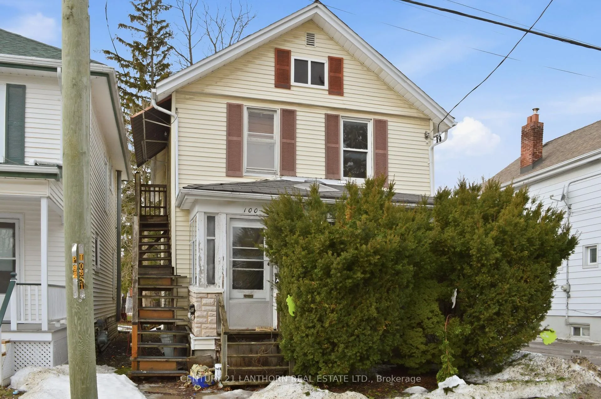 Photo 11 of 100 Chatham Street, Belleville, Belleville Ward — HOMEH