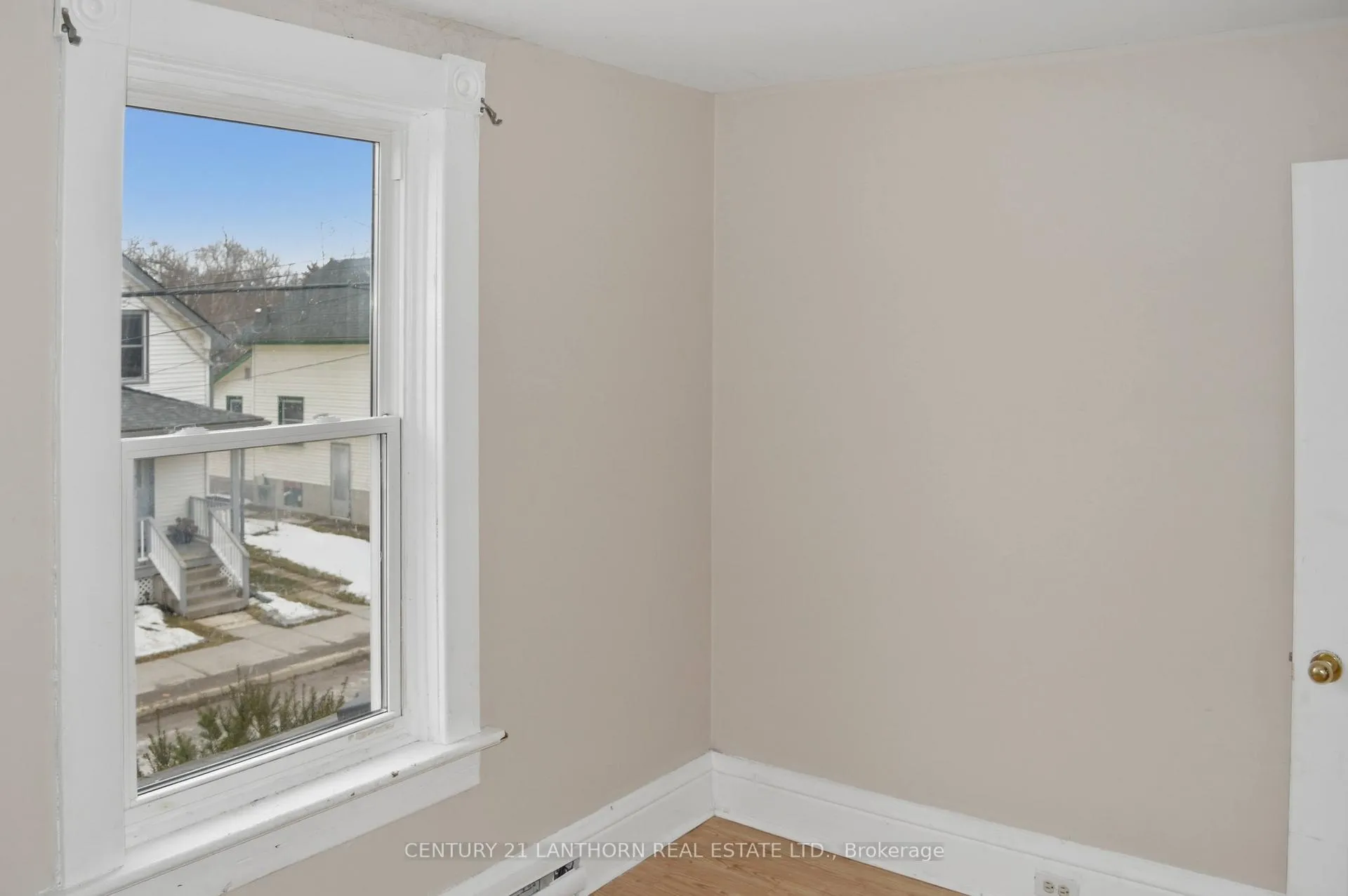 Photo 16 of 100 Chatham Street, Belleville, Belleville Ward — HOMEH