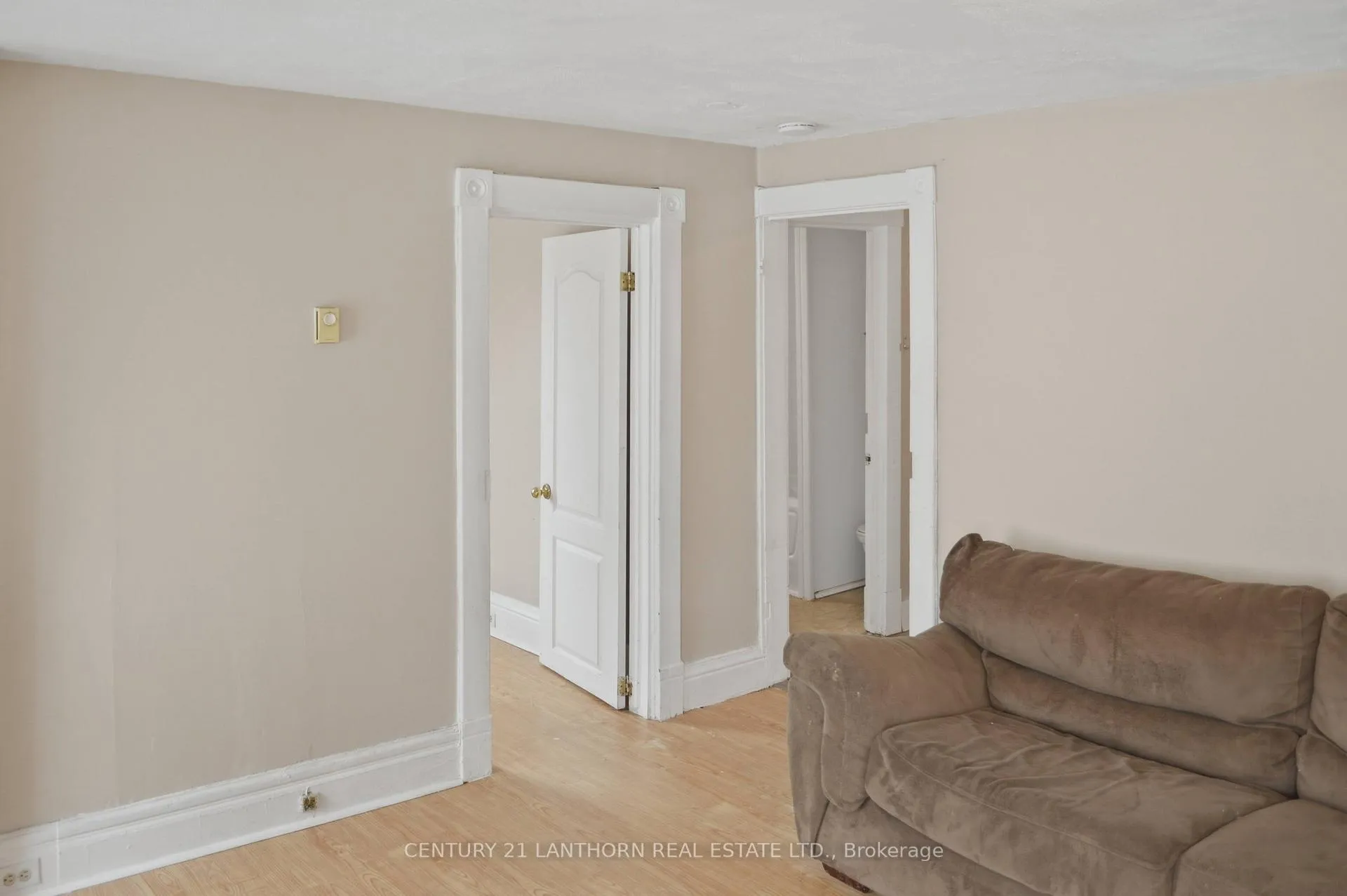 Photo 17 of 100 Chatham Street, Belleville, Belleville Ward — HOMEH