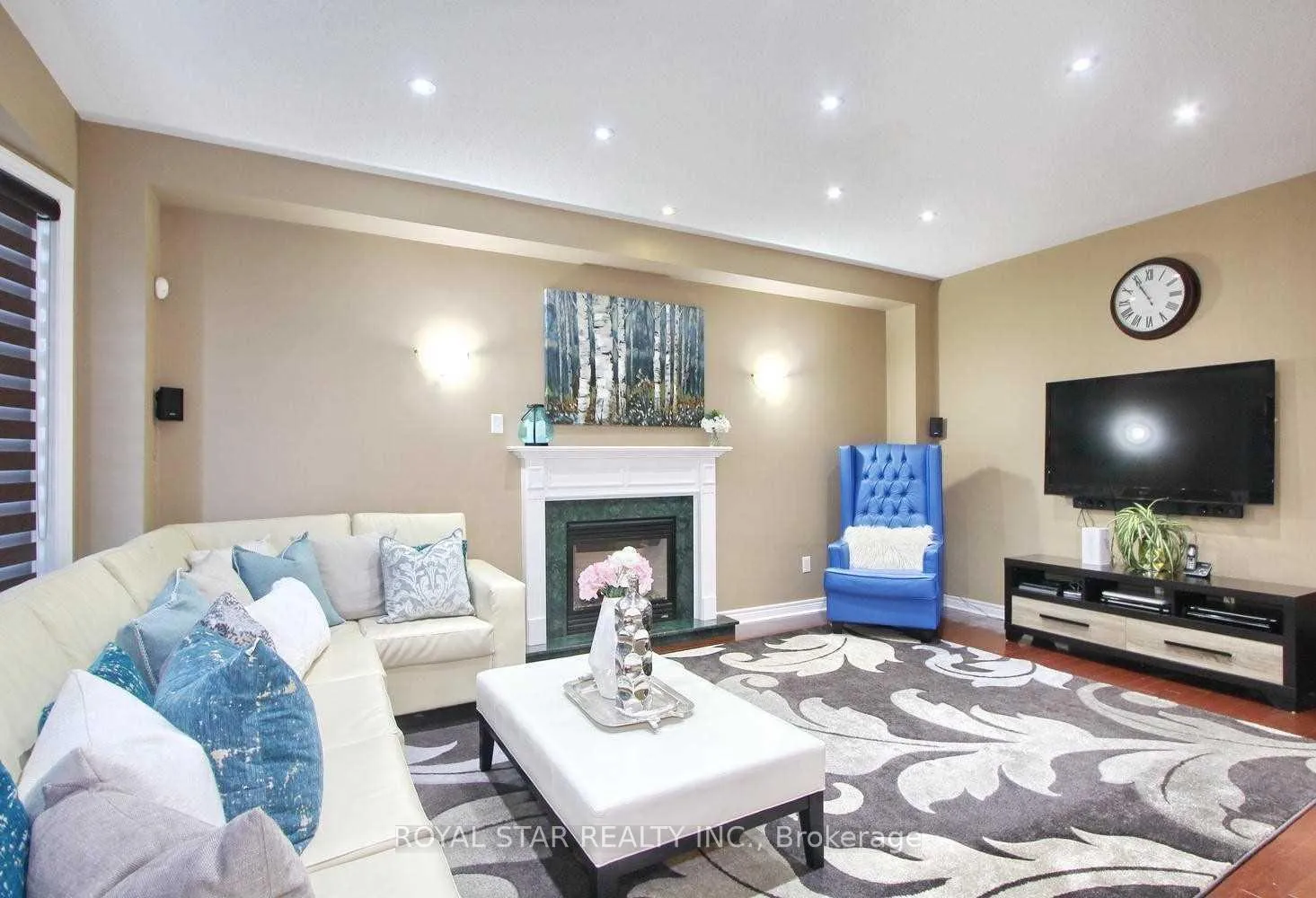 Photo 10 of 38 Riverglen Street, Brampton, Bram East — HOMEH