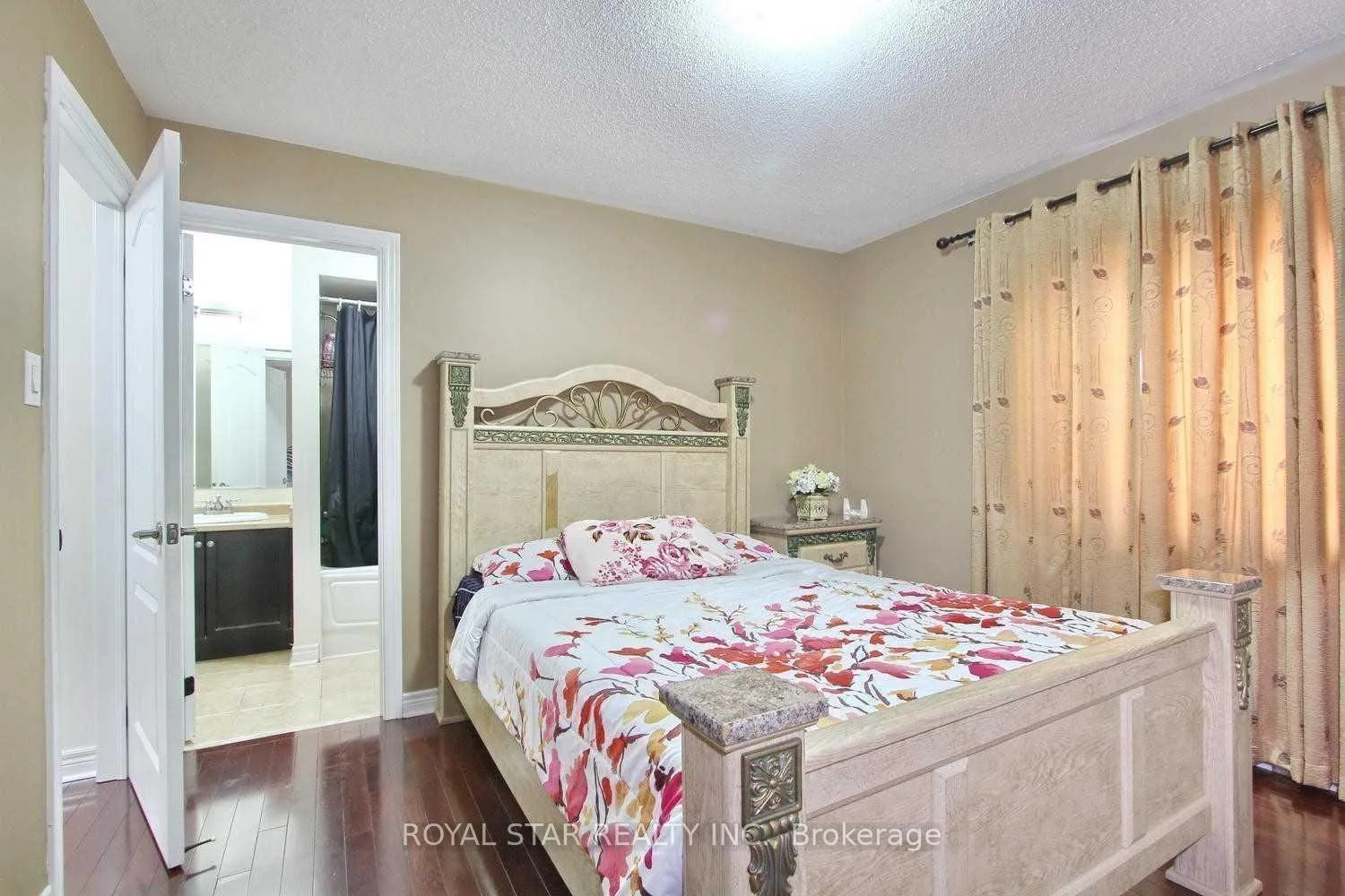 Photo 25 of 38 Riverglen Street, Brampton, Bram East — HOMEH