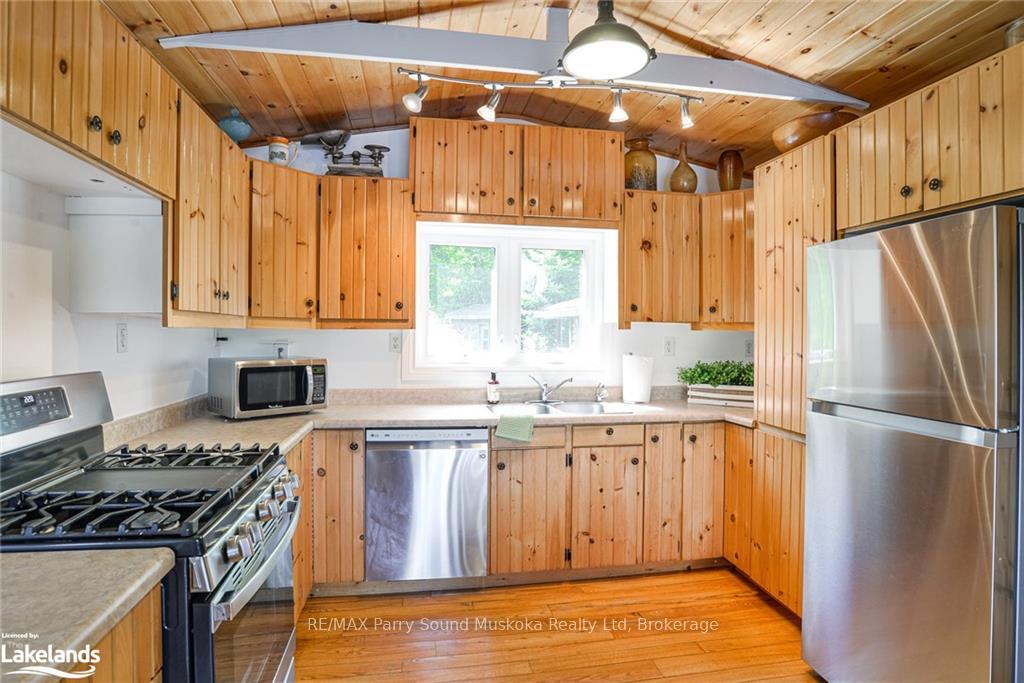 Photo 13 of 10 Kellington Point Road, McMurrich/Monteith, Monteith — HOMEH