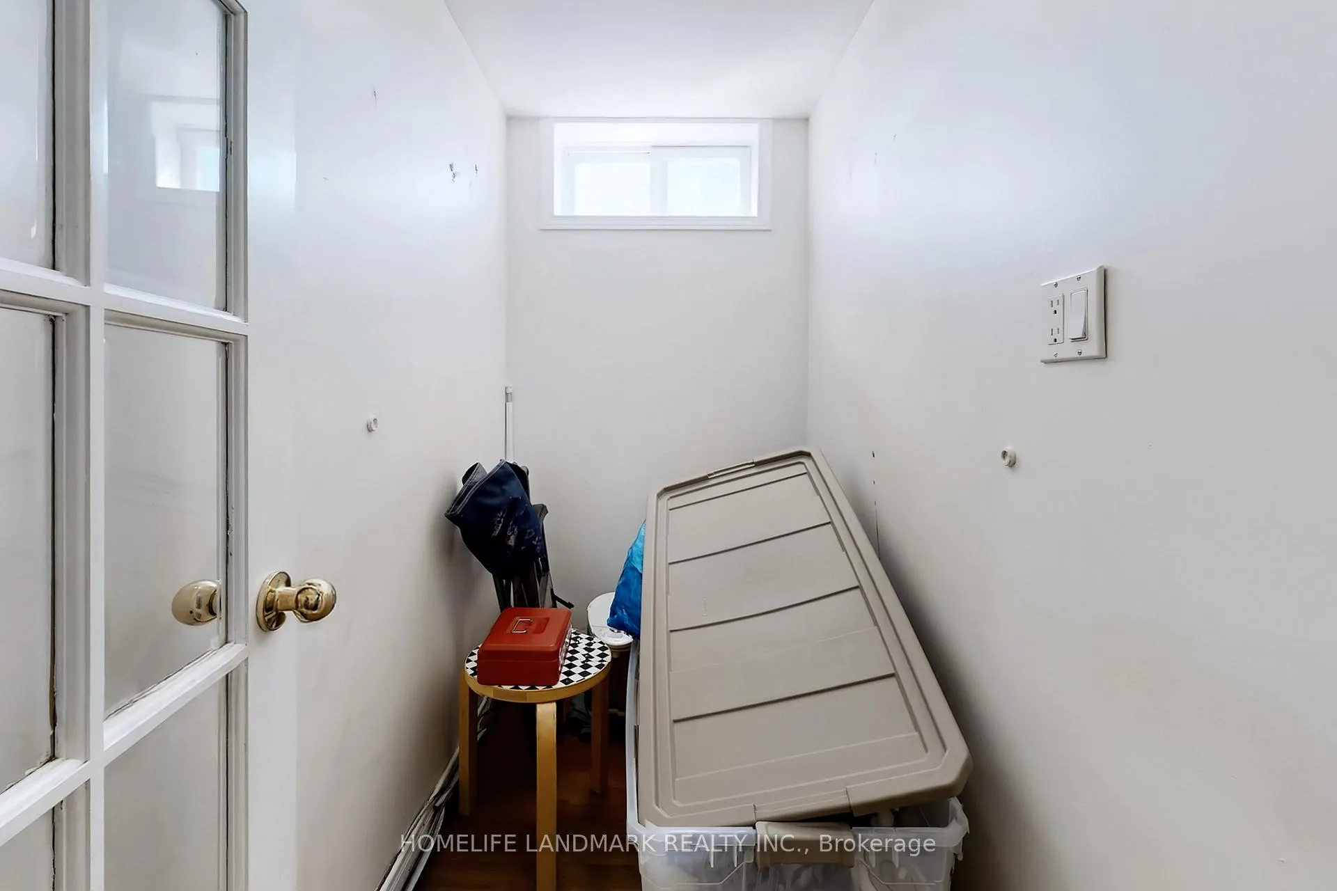 Photo 43 of 52 Lakespring Drive, Markham, Cachet — HOMEH